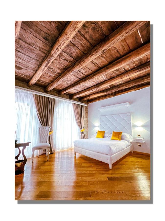 Maison Spagna * Rom